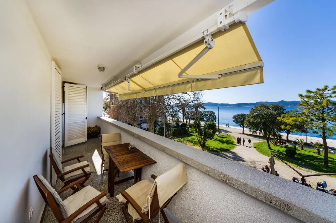 Cvijeta -Zadar Old Town - Apartment With Seaview 0*, ザダル